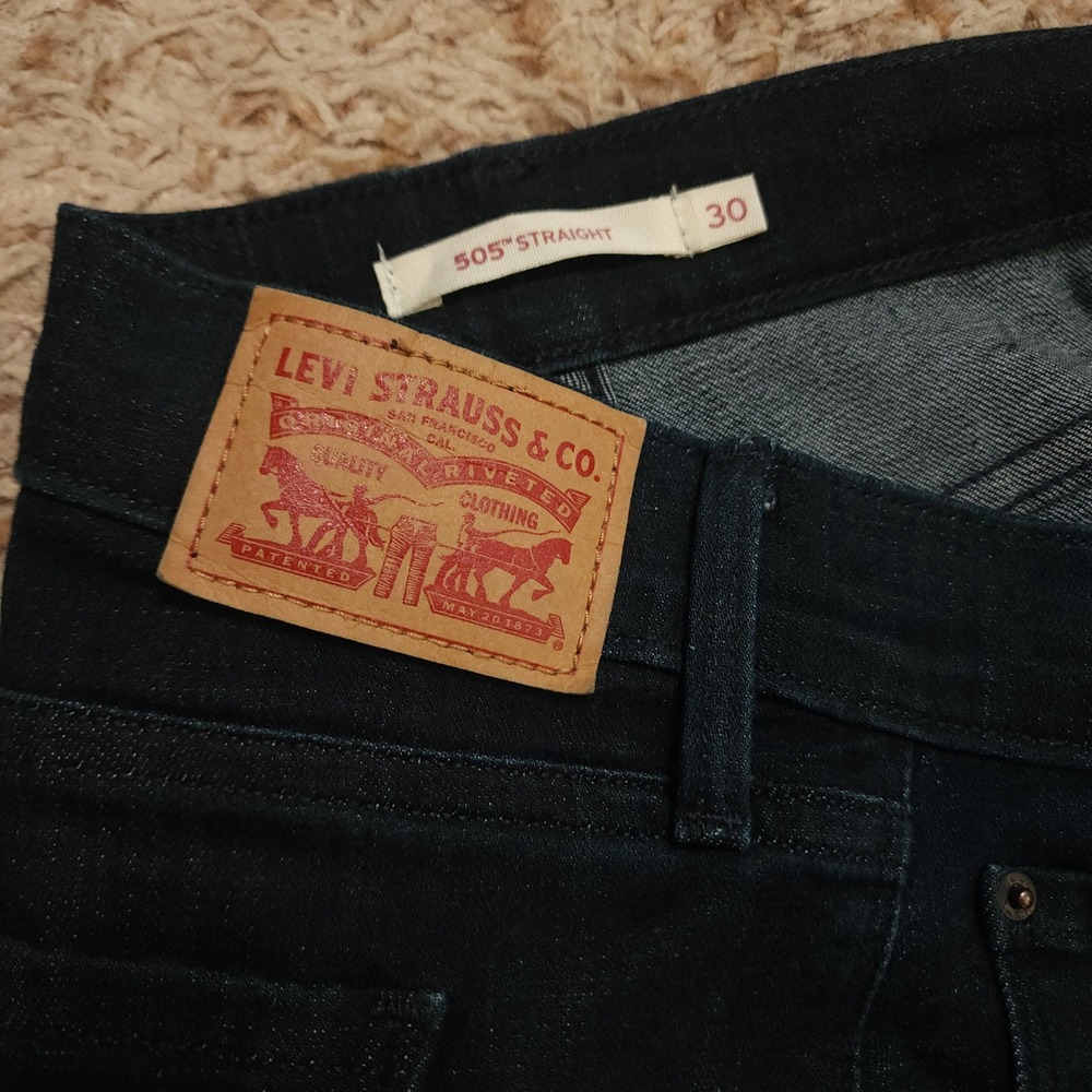 Levis 505 Straight Jeans Womens 30 Dark Wash Indigo Mid Rise Stretch Denim